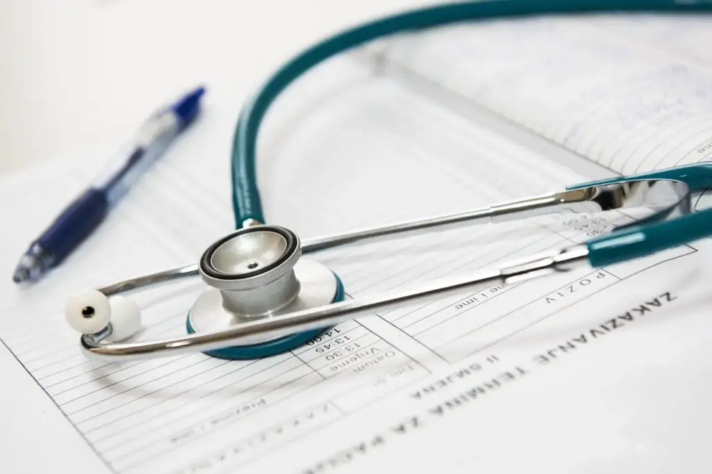 Atestado Online: Saiba se Ele é Realmente Válido e Quando Pode Ser Usado 4 atestado medico papel